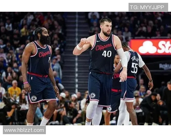 哈登助力快船豪取五连胜祖巴茨双20表现震撼马刺