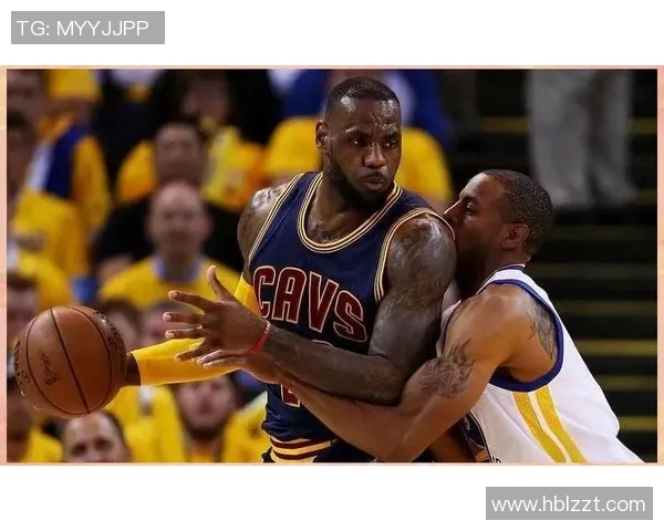 勇士与骑士再度相遇NBA总决赛巅峰对决引发球迷热议与期待